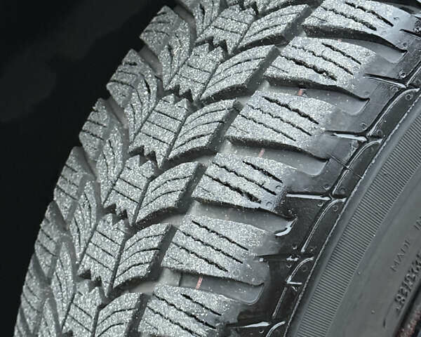 Синій Фольксваген Туран, об'ємом двигуна 1.39 л та пробігом 203 тис. км за 8999 $, фото 13 на Automoto.ua