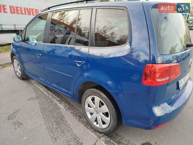 Синий Фольксваген Туран, объемом двигателя 2 л и пробегом 292 тыс. км за 11700 $, фото 10 на Automoto.ua