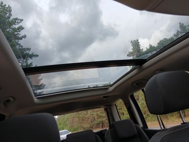 Синій Фольксваген Туран, об'ємом двигуна 0 л та пробігом 342 тис. км за 8999 $, фото 6 на Automoto.ua