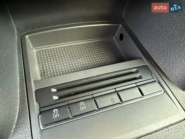 Синий Фольксваген Туран, объемом двигателя 2 л и пробегом 278 тыс. км за 11600 $, фото 23 на Automoto.ua