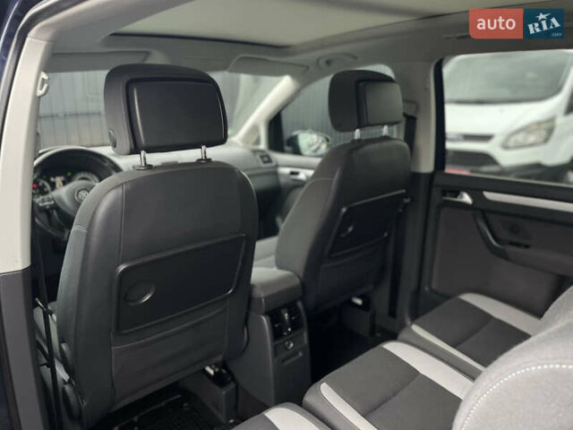 Синий Фольксваген Туран, объемом двигателя 2 л и пробегом 272 тыс. км за 12350 $, фото 47 на Automoto.ua