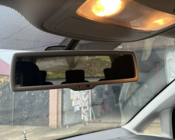 Синій Фольксваген Туран, об'ємом двигуна 1.97 л та пробігом 280 тис. км за 12200 $, фото 15 на Automoto.ua