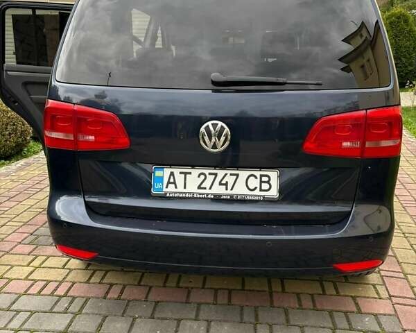 Фольксваген Туран 2013 в Ивано-Франковске на Automoto.ua Синий Фольксваген Туран, объемом двигателя 1.97 л и пробегом 174 тыс. км за 13700 $, фото 2 на Automoto.ua