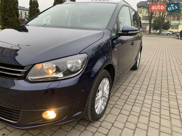 Синий Фольксваген Туран, объемом двигателя 1.6 л и пробегом 211 тыс. км за 11300 $, фото 2 на Automoto.ua