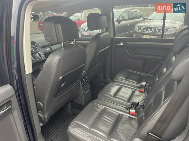 Синий Фольксваген Туран, объемом двигателя 0 л и пробегом 280 тыс. км за 10999 $, фото 14 на Automoto.ua