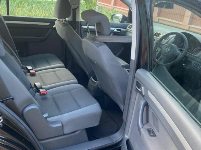 Синій Фольксваген Туран, об'ємом двигуна 1.6 л та пробігом 186 тис. км за 3633 $, фото 5 на Automoto.ua