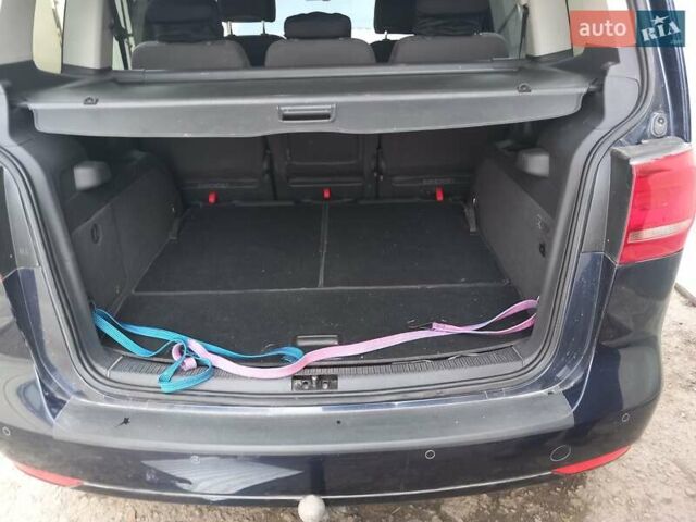 Синий Фольксваген Туран, объемом двигателя 1.6 л и пробегом 279 тыс. км за 9850 $, фото 8 на Automoto.ua