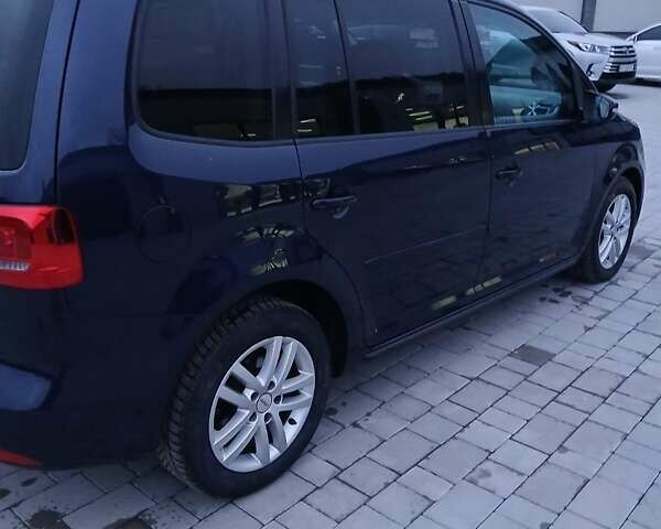 Синий Фольксваген Туран, объемом двигателя 1.97 л и пробегом 225 тыс. км за 12700 $, фото 15 на Automoto.ua