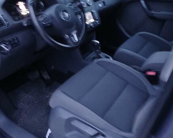 Синий Фольксваген Туран, объемом двигателя 1.97 л и пробегом 225 тыс. км за 12700 $, фото 18 на Automoto.ua