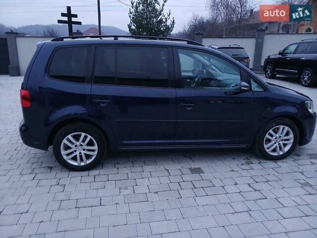 Синий Фольксваген Туран, объемом двигателя 1.97 л и пробегом 225 тыс. км за 12700 $, фото 2 на Automoto.ua