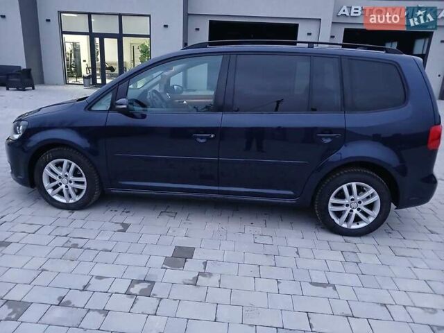 Синий Фольксваген Туран, объемом двигателя 1.97 л и пробегом 225 тыс. км за 12700 $, фото 1 на Automoto.ua