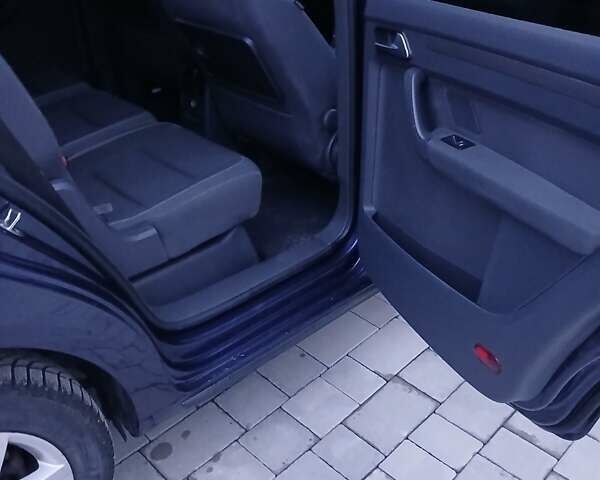 Синий Фольксваген Туран, объемом двигателя 1.97 л и пробегом 225 тыс. км за 12700 $, фото 14 на Automoto.ua