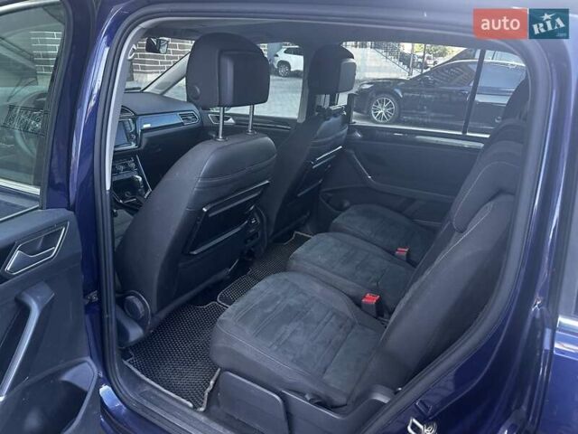 Синий Фольксваген Туран, объемом двигателя 1.97 л и пробегом 200 тыс. км за 18500 $, фото 26 на Automoto.ua