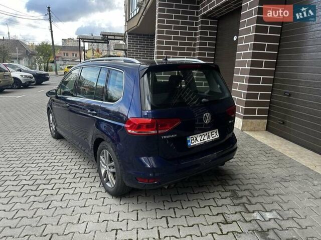 Синий Фольксваген Туран, объемом двигателя 1.97 л и пробегом 200 тыс. км за 18000 $, фото 7 на Automoto.ua