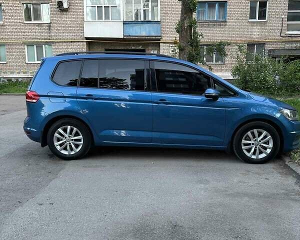 Синий Фольксваген Туран, объемом двигателя 1.97 л и пробегом 250 тыс. км за 16700 $, фото 9 на Automoto.ua