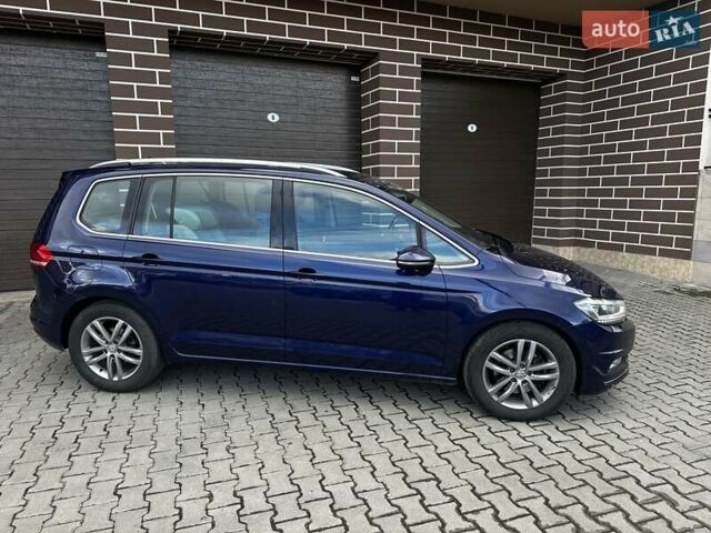 Синий Фольксваген Туран, объемом двигателя 1.97 л и пробегом 200 тыс. км за 18000 $, фото 9 на Automoto.ua