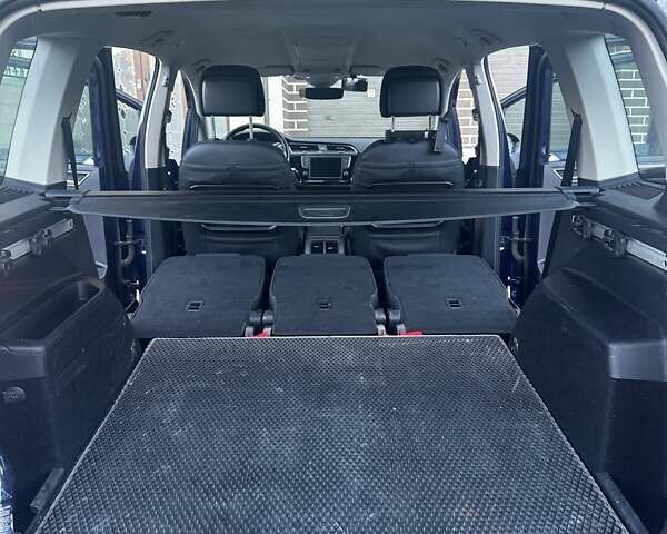 Синий Фольксваген Туран, объемом двигателя 1.97 л и пробегом 200 тыс. км за 18000 $, фото 27 на Automoto.ua