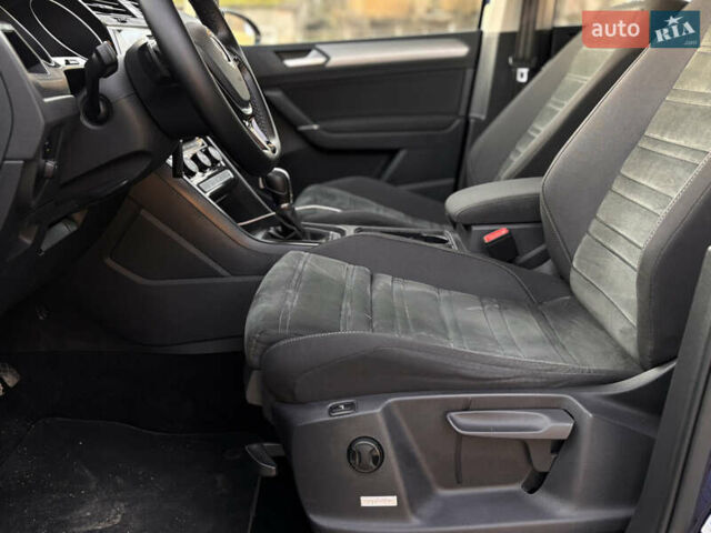 Синий Фольксваген Туран, объемом двигателя 1.6 л и пробегом 193 тыс. км за 14900 $, фото 18 на Automoto.ua