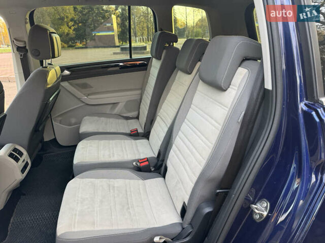 Синій Фольксваген Туран, об'ємом двигуна 1.97 л та пробігом 228 тис. км за 18500 $, фото 23 на Automoto.ua