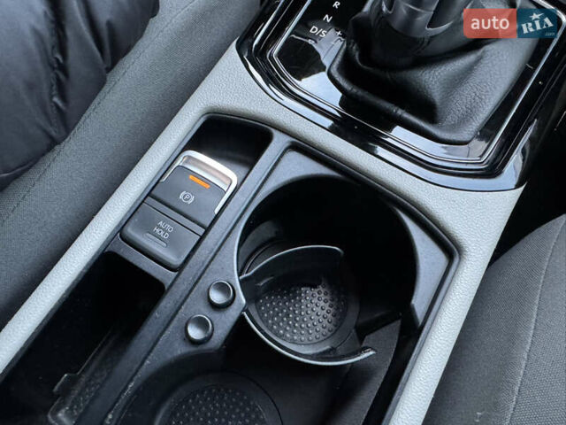 Синій Фольксваген Туран, об'ємом двигуна 1.97 л та пробігом 228 тис. км за 18500 $, фото 38 на Automoto.ua