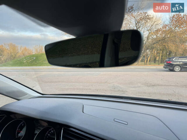 Синій Фольксваген Туран, об'ємом двигуна 1.97 л та пробігом 228 тис. км за 18500 $, фото 35 на Automoto.ua