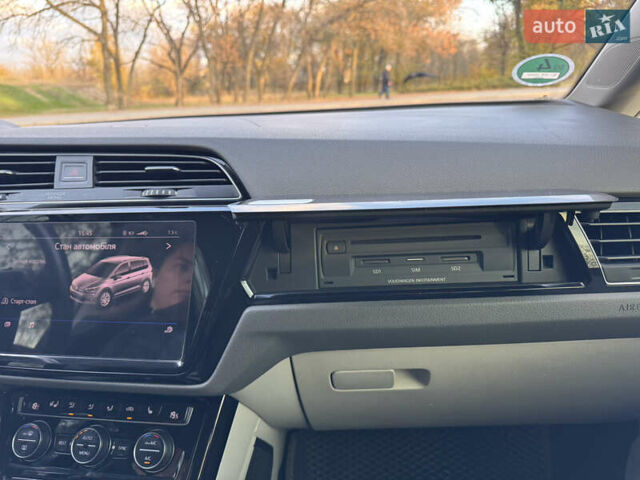 Синій Фольксваген Туран, об'ємом двигуна 1.97 л та пробігом 228 тис. км за 18500 $, фото 33 на Automoto.ua