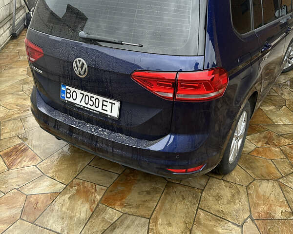 Синий Фольксваген Туран, объемом двигателя 1.97 л и пробегом 210 тыс. км за 20850 $, фото 2 на Automoto.ua