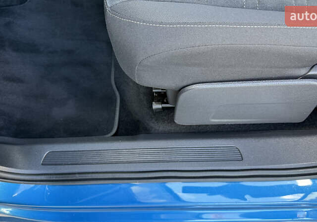 Синий Фольксваген Туран, объемом двигателя 1.97 л и пробегом 190 тыс. км за 25950 $, фото 36 на Automoto.ua