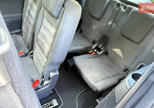 Синий Фольксваген Туран, объемом двигателя 1.97 л и пробегом 190 тыс. км за 25950 $, фото 37 на Automoto.ua