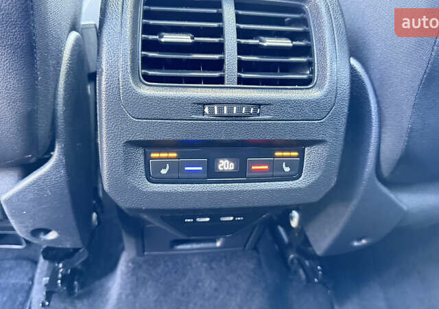 Синий Фольксваген Туран, объемом двигателя 1.97 л и пробегом 190 тыс. км за 25950 $, фото 67 на Automoto.ua