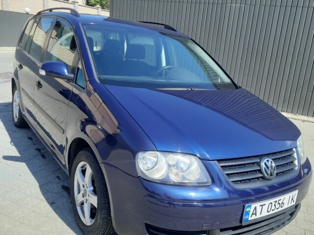 Синій Фольксваген Туран, об'ємом двигуна 1.6 л та пробігом 292 тис. км за 5100 $, фото 3 на Automoto.ua