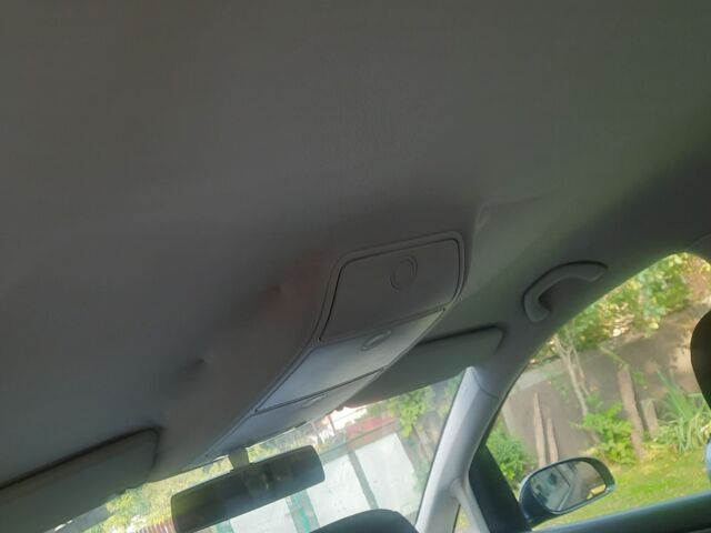 Синій Фольксваген Туран, об'ємом двигуна 1.6 л та пробігом 292 тис. км за 5100 $, фото 14 на Automoto.ua