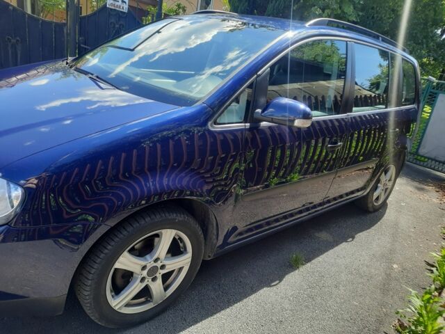 Синій Фольксваген Туран, об'ємом двигуна 1.6 л та пробігом 292 тис. км за 5100 $, фото 7 на Automoto.ua