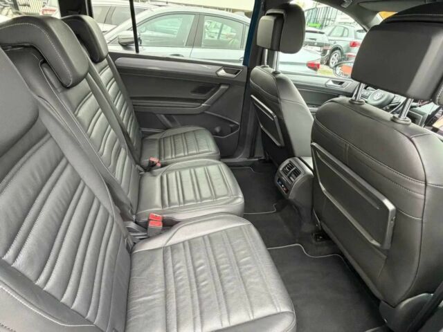 Синий Фольксваген Туран, объемом двигателя 2 л и пробегом 46 тыс. км за 7300 $, фото 9 на Automoto.ua