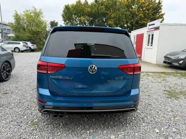 Синий Фольксваген Туран, объемом двигателя 2 л и пробегом 46 тыс. км за 7300 $, фото 3 на Automoto.ua