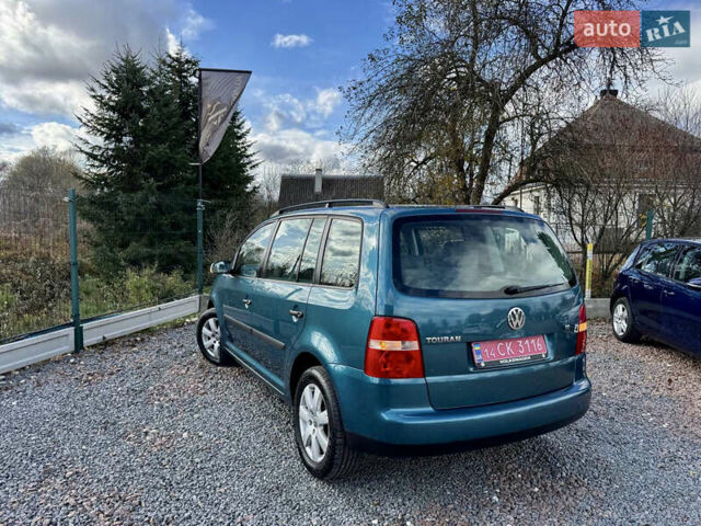 Зеленый Фольксваген Туран, объемом двигателя 1.6 л и пробегом 186 тыс. км за 5150 $, фото 27 на Automoto.ua