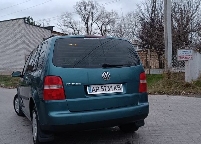 Зеленый Фольксваген Туран, объемом двигателя 1.6 л и пробегом 259 тыс. км за 5500 $, фото 9 на Automoto.ua