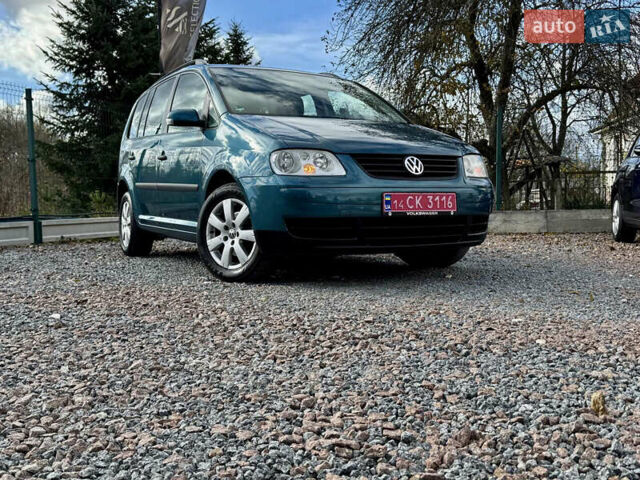 Зеленый Фольксваген Туран, объемом двигателя 1.6 л и пробегом 186 тыс. км за 5150 $, фото 2 на Automoto.ua
