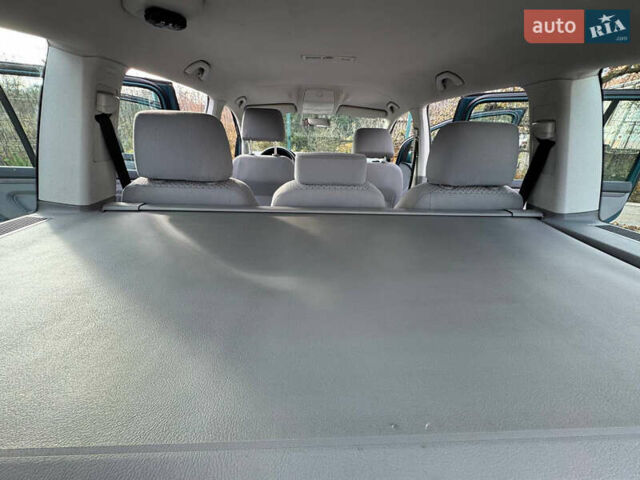 Зеленый Фольксваген Туран, объемом двигателя 1.6 л и пробегом 186 тыс. км за 5150 $, фото 74 на Automoto.ua