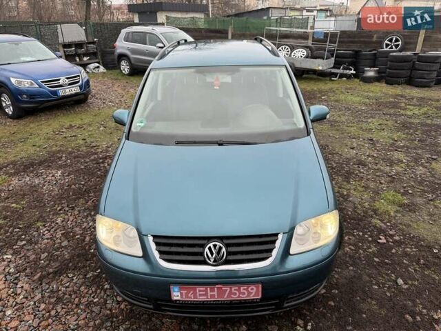 Зеленый Фольксваген Туран, объемом двигателя 1.6 л и пробегом 188 тыс. км за 5750 $, фото 4 на Automoto.ua