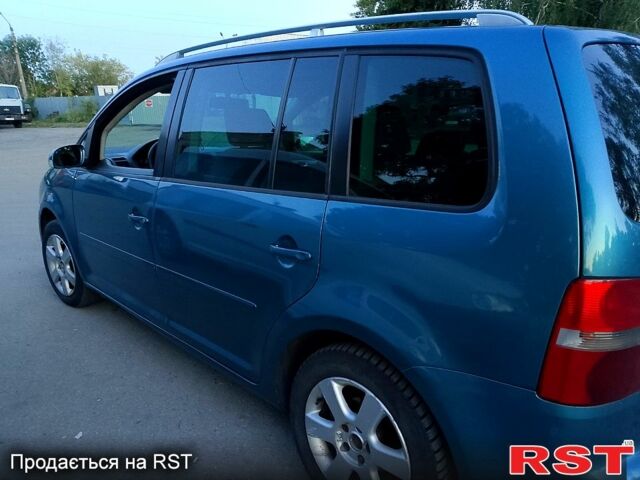 Зелений Фольксваген Туран, об'ємом двигуна 2 л та пробігом 0 тис. км за 4700 $, фото 3 на Automoto.ua