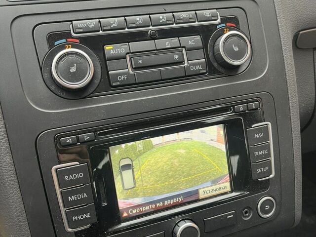 Зеленый Фольксваген Туран, объемом двигателя 2 л и пробегом 282 тыс. км за 10700 $, фото 9 на Automoto.ua