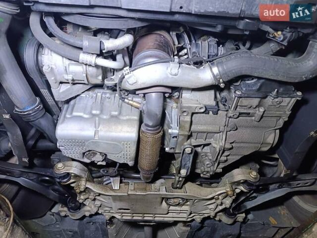 Зеленый Фольксваген Туран, объемом двигателя 1.4 л и пробегом 180 тыс. км за 12200 $, фото 44 на Automoto.ua