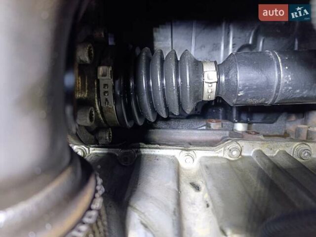 Зеленый Фольксваген Туран, объемом двигателя 1.4 л и пробегом 180 тыс. км за 12200 $, фото 49 на Automoto.ua