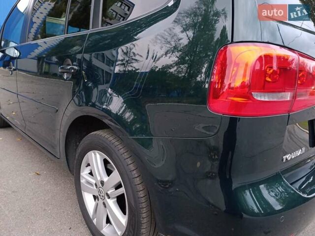 Зеленый Фольксваген Туран, объемом двигателя 1.4 л и пробегом 180 тыс. км за 12200 $, фото 12 на Automoto.ua