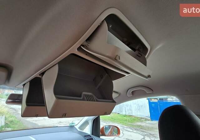 Оранжевый Фольксваген Туран, объемом двигателя 1.6 л и пробегом 243 тыс. км за 9399 $, фото 52 на Automoto.ua