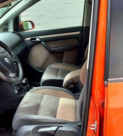 Оранжевый Фольксваген Туран, объемом двигателя 1.4 л и пробегом 217 тыс. км за 6900 $, фото 6 на Automoto.ua