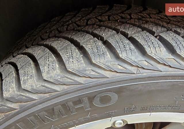 Оранжевый Фольксваген Туран, объемом двигателя 1.6 л и пробегом 243 тыс. км за 9399 $, фото 63 на Automoto.ua