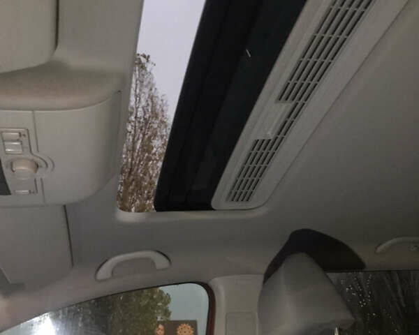 Помаранчевий Фольксваген Туран, об'ємом двигуна 2 л та пробігом 270 тис. км за 8400 $, фото 19 на Automoto.ua