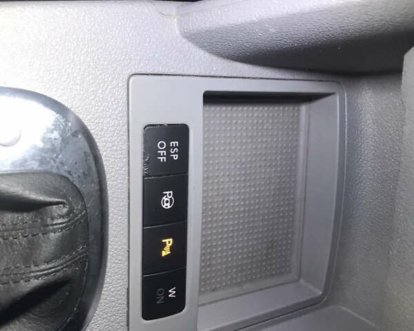 Помаранчевий Фольксваген Туран, об'ємом двигуна 2 л та пробігом 270 тис. км за 8400 $, фото 34 на Automoto.ua